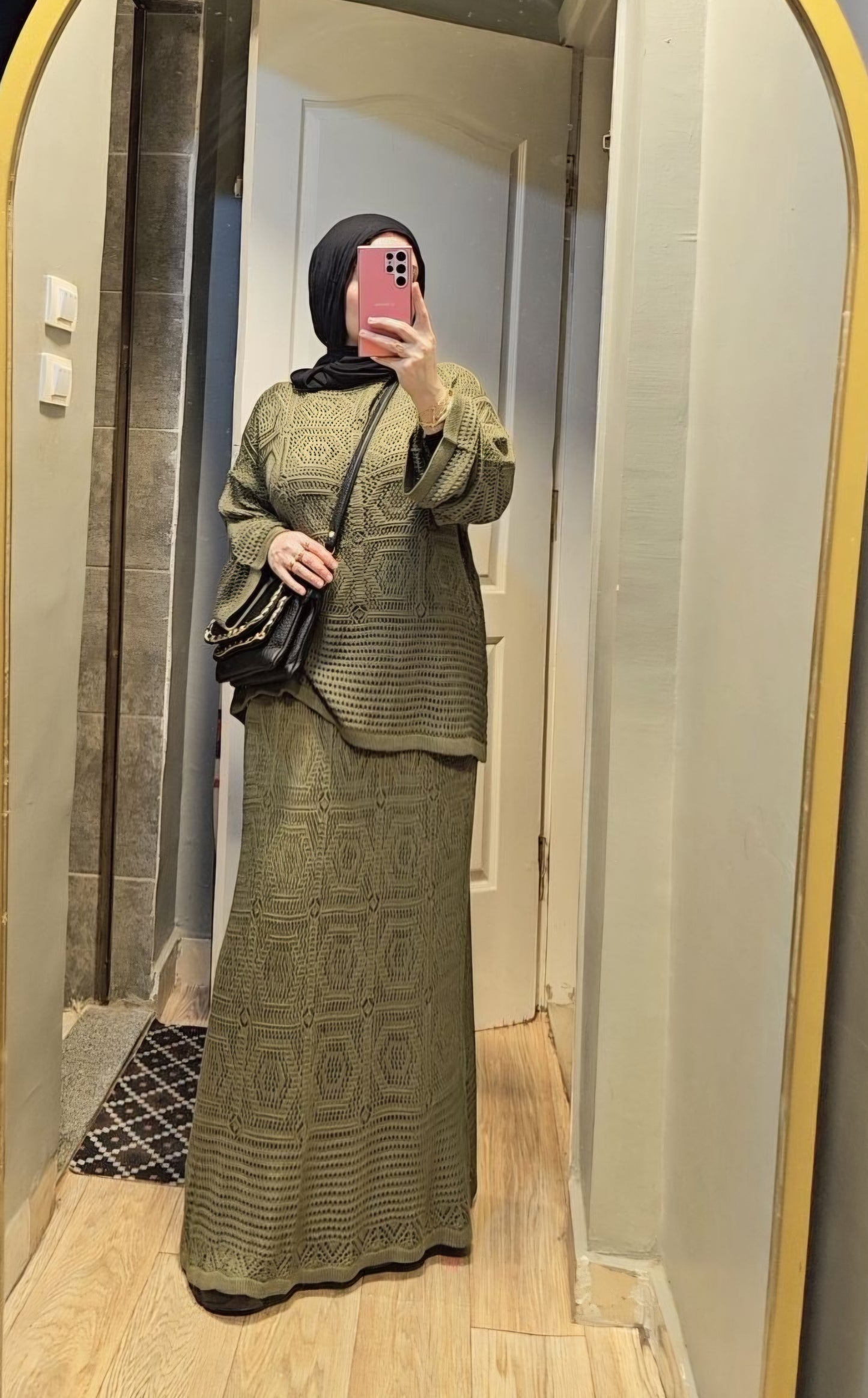 Modest crochet set