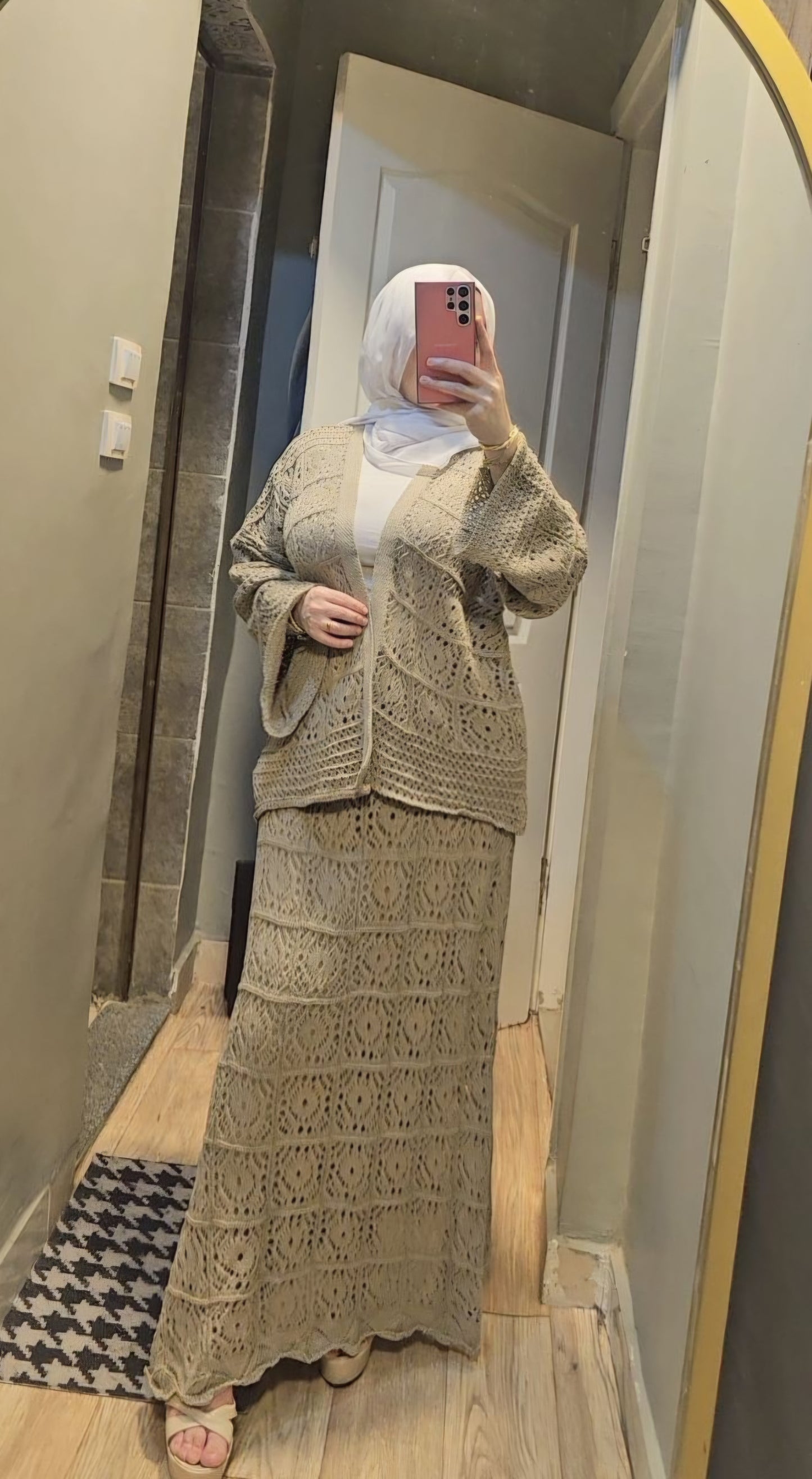 Modest crochet set open top