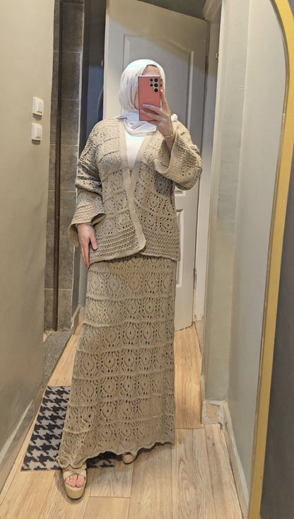 Modest crochet set open top