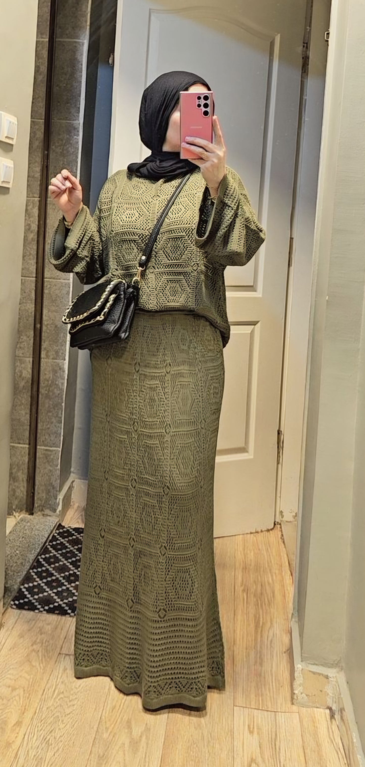 Modest crochet set