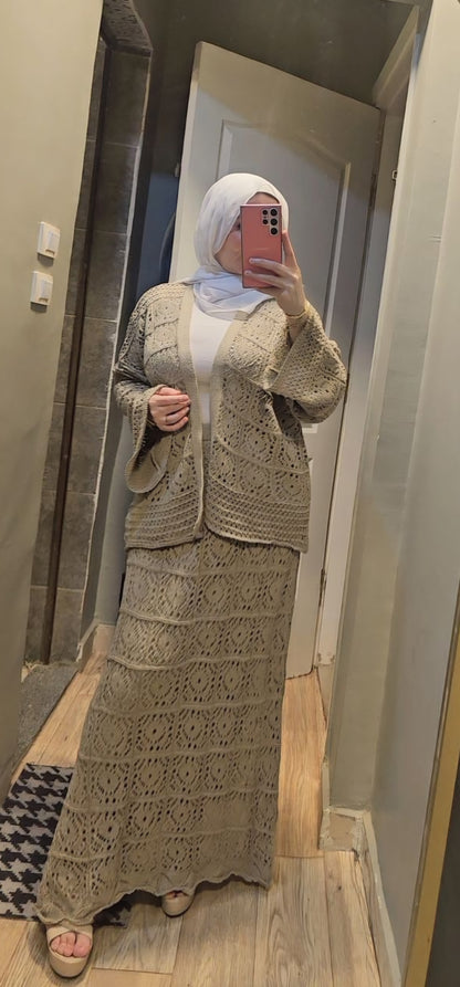 Modest crochet set open top