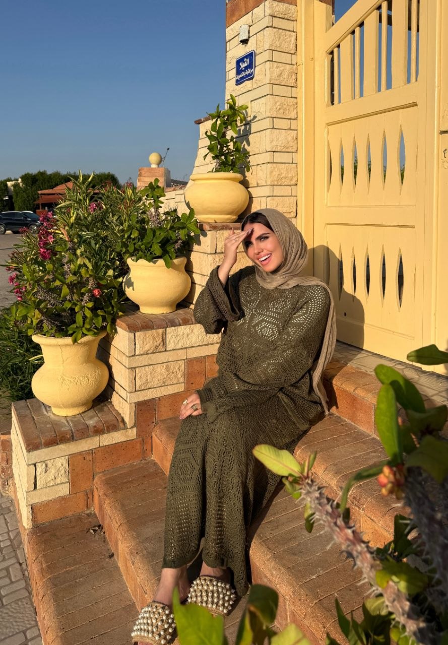 Modest crochet set