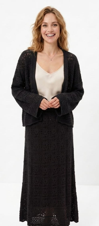 Modest crochet set open top
